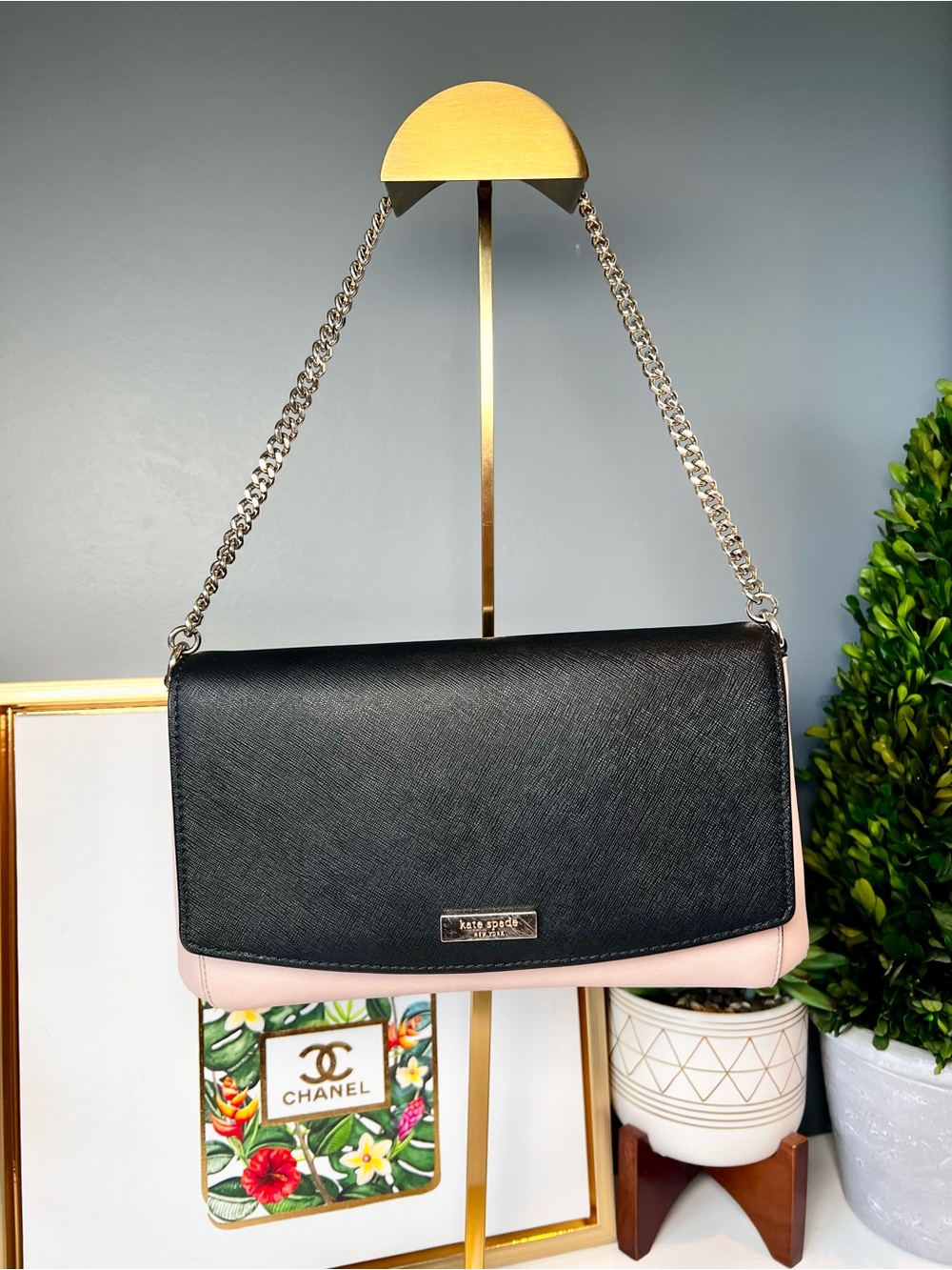 Kate Spade New York Black Blush Saffiano Leather Chain Shoulder Handbag Purse